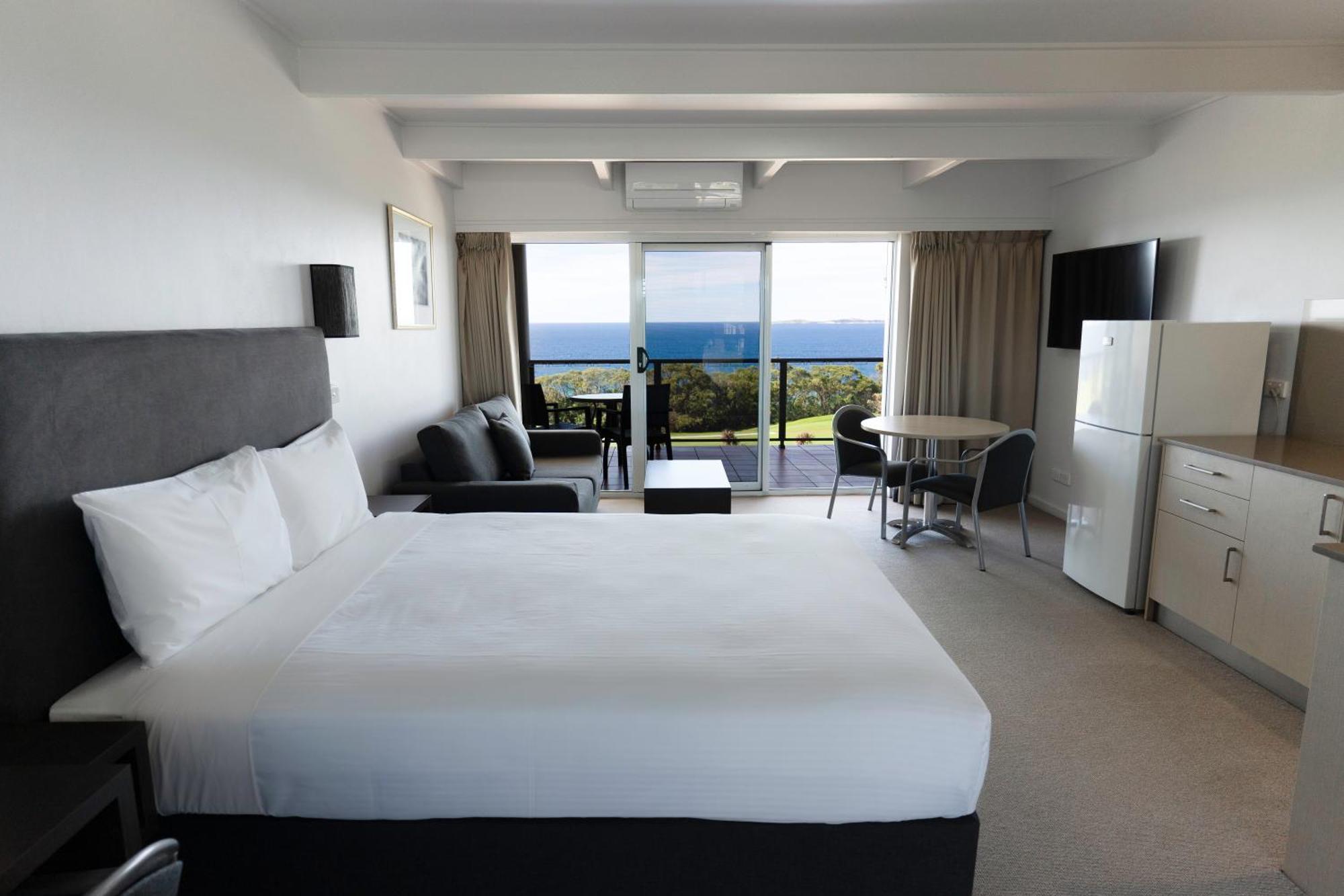 Amooran Oceanside Apartments And Motel Narooma Dış mekan fotoğraf
