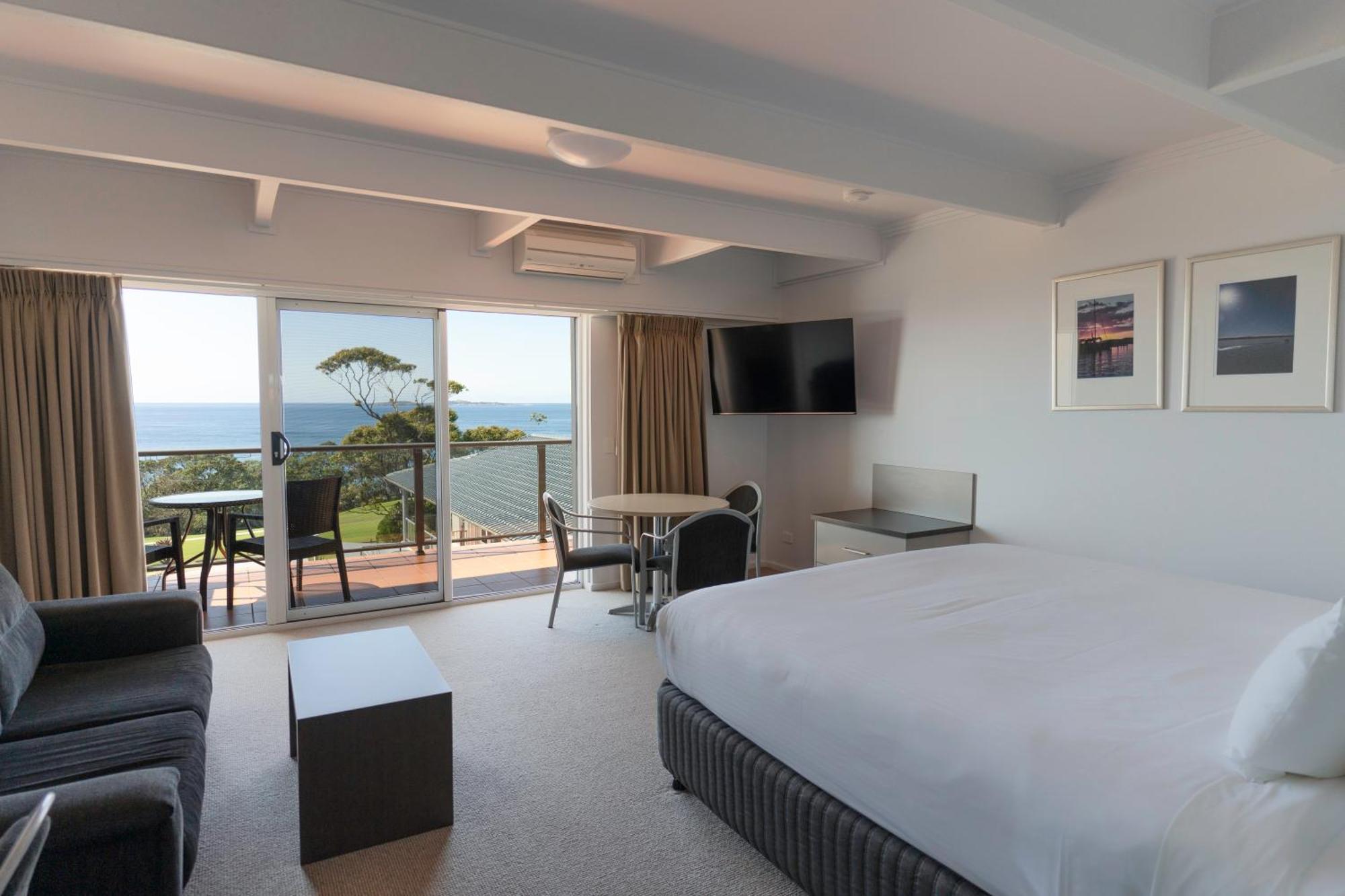 Amooran Oceanside Apartments And Motel Narooma Dış mekan fotoğraf