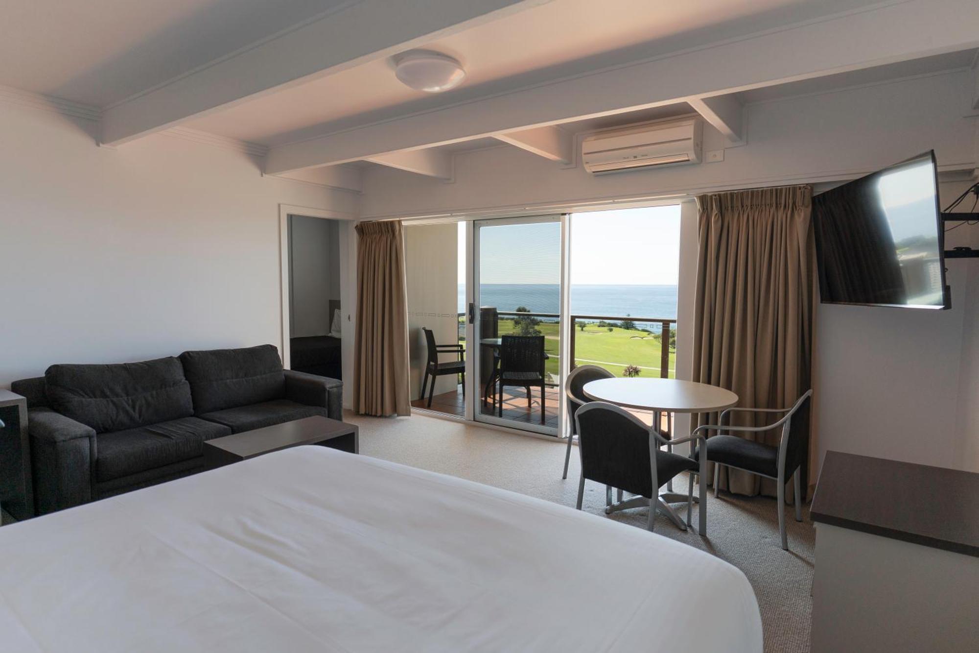 Amooran Oceanside Apartments And Motel Narooma Dış mekan fotoğraf
