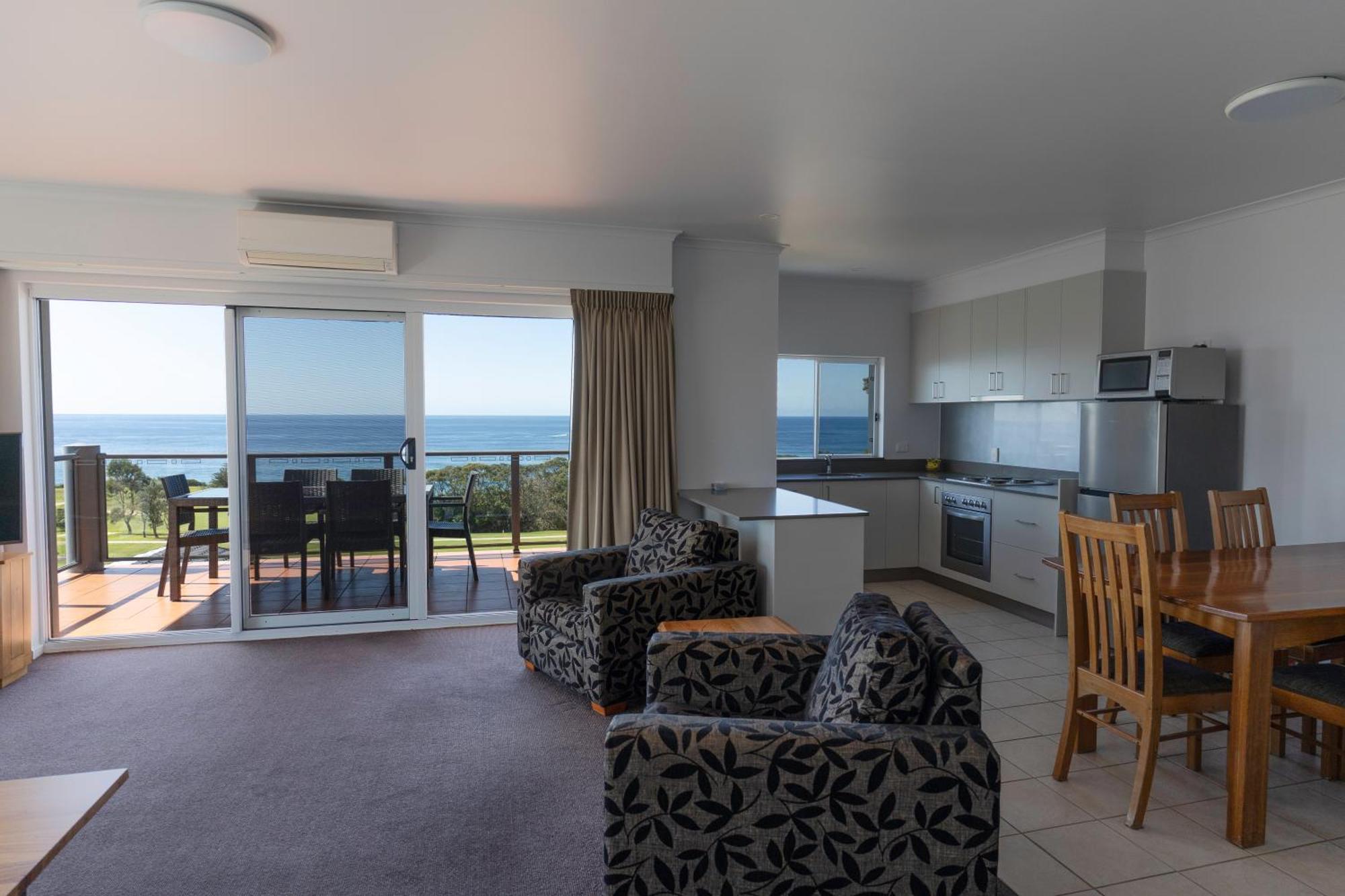 Amooran Oceanside Apartments And Motel Narooma Dış mekan fotoğraf