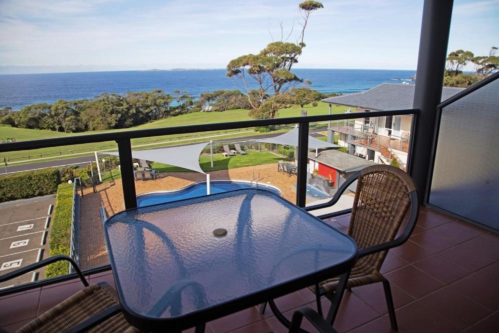 Amooran Oceanside Apartments And Motel Narooma Dış mekan fotoğraf